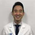 Eric Liu，医学博士